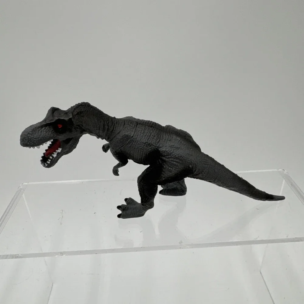 Dinosaur Plastic Toy Lot of  5.  Cake Topper‎ Figures. Toys.